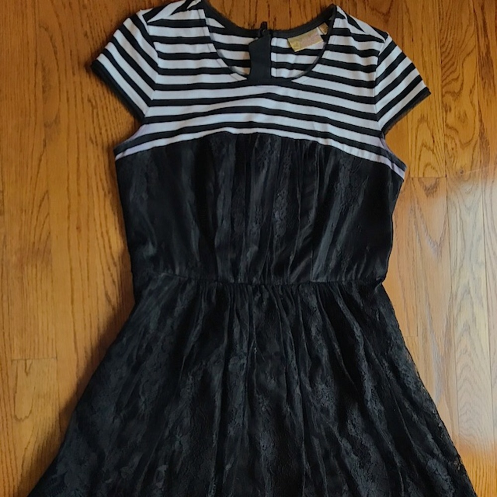 Princess by Vera Wang dress